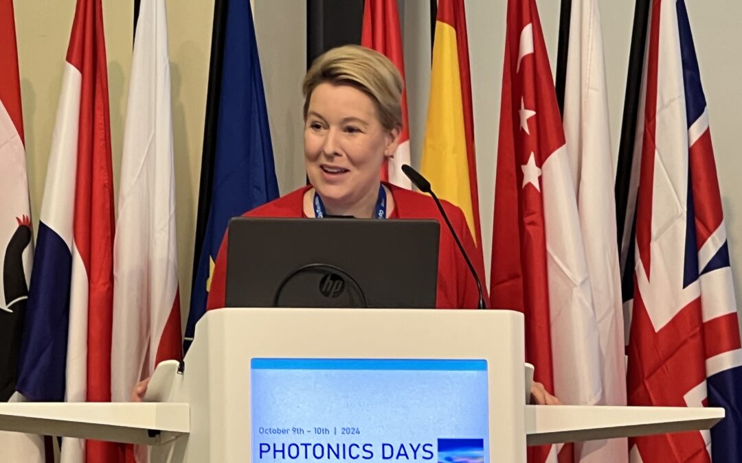 Photonic Days 2024 Nachlese: Ausstellung und Workshop